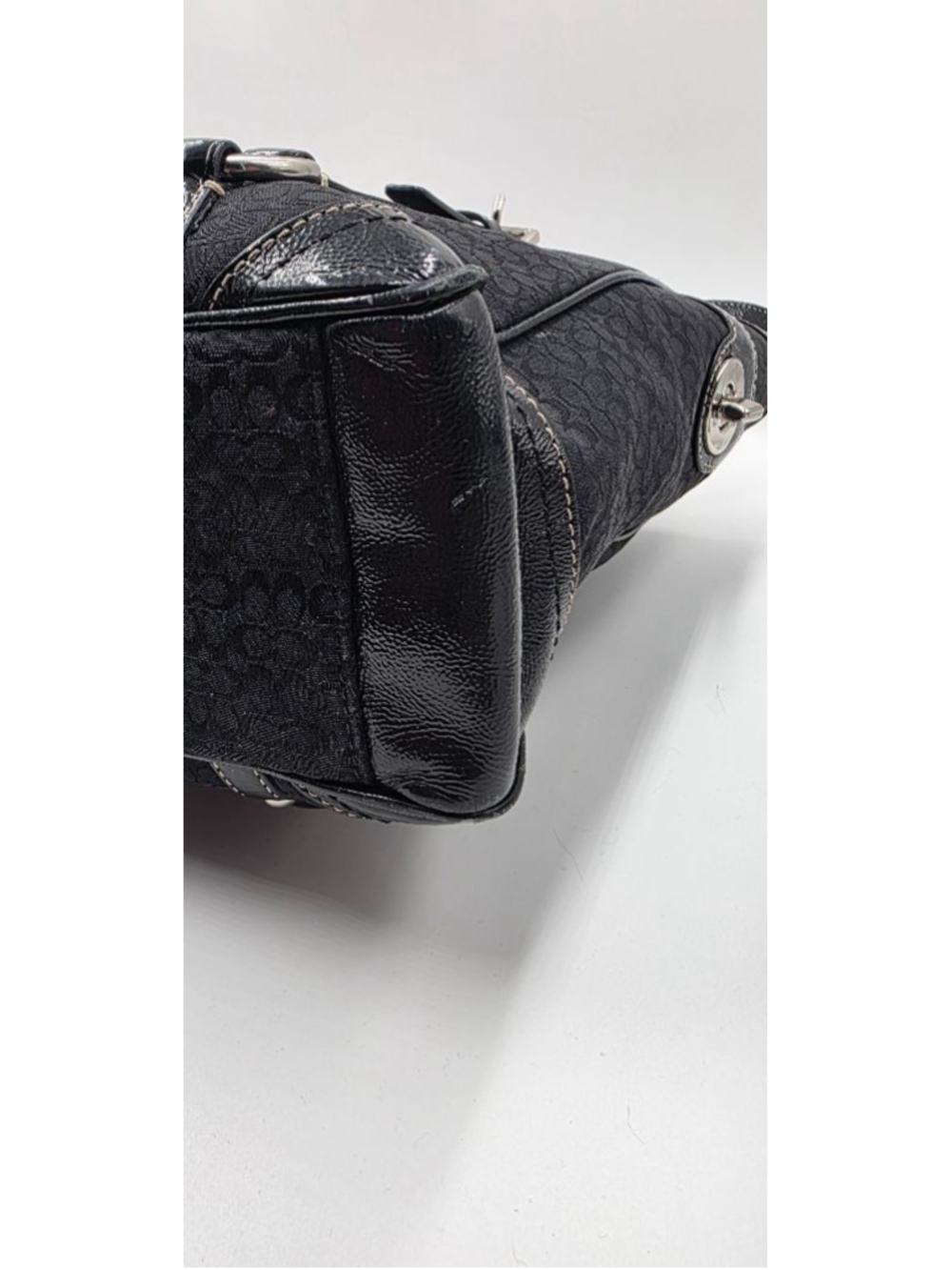 EUC Women's Coach Black Gallery Tote - Picture 15 of 16